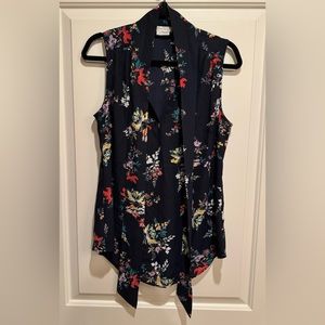 Van Heusen Tank Floral Blouse with Bow Size M